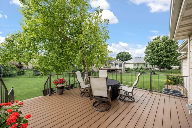 1104 NW Gabus Circle, Grimes, IA 50111