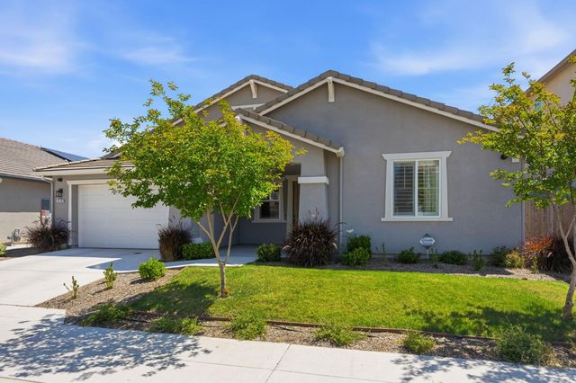 2278 N Mcarthur Avenue, Fresno, CA 93727