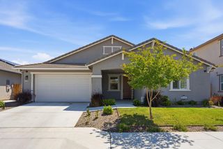 2278 N Mcarthur Avenue, Fresno, CA 93727