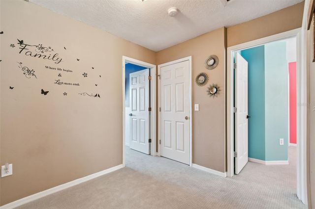 17737 ESPRIT DRIVE, Tampa, FL 33647