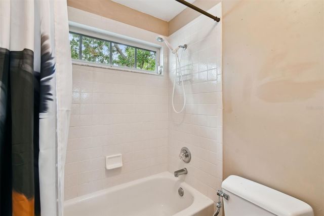 17737 ESPRIT DRIVE, Tampa, FL 33647