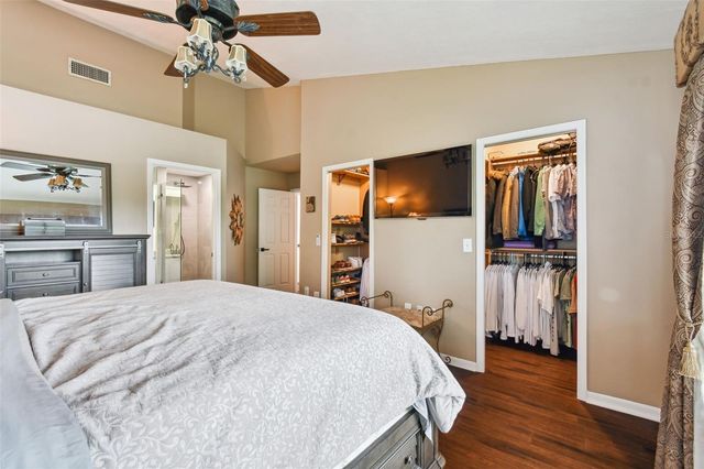 17737 ESPRIT DRIVE, Tampa, FL 33647