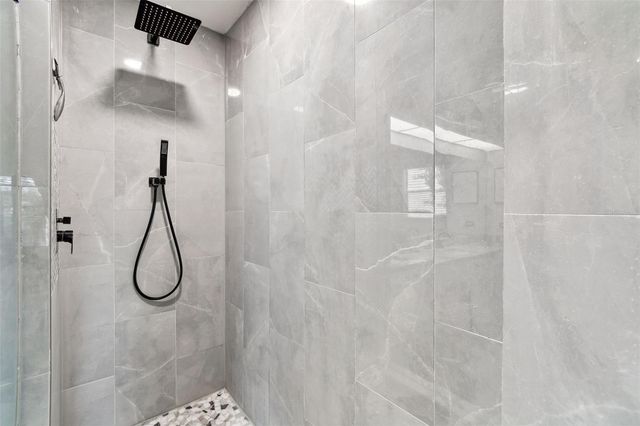 17737 ESPRIT DRIVE, Tampa, FL 33647