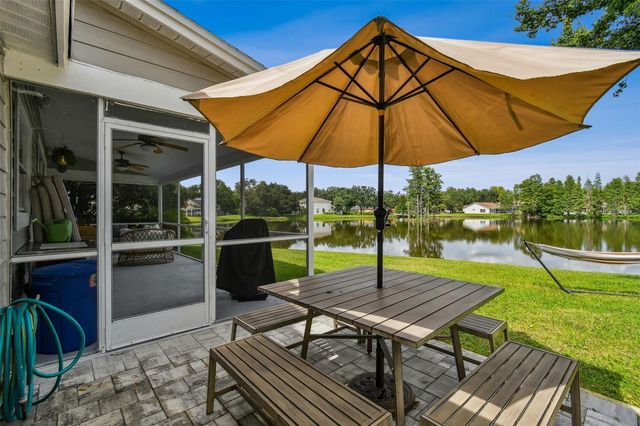 17737 ESPRIT DRIVE, Tampa, FL 33647