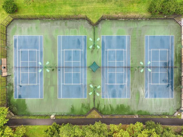 17737 ESPRIT DRIVE, Tampa, FL 33647