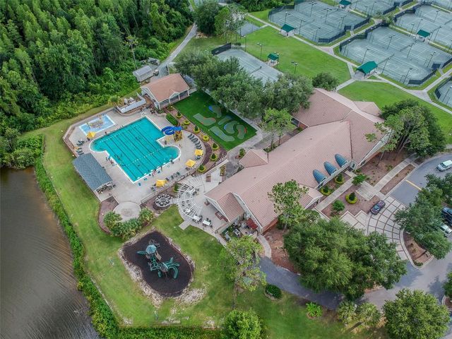 17737 ESPRIT DRIVE, Tampa, FL 33647