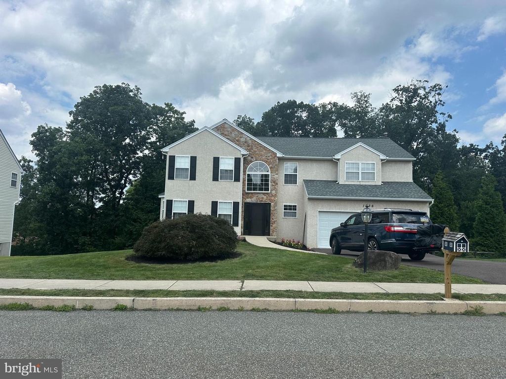 1536 ASPEN DR, Pottstown, PA 19464