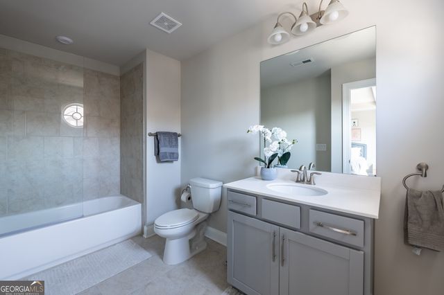 4062 Townsend Lane, Atlanta, GA 30346