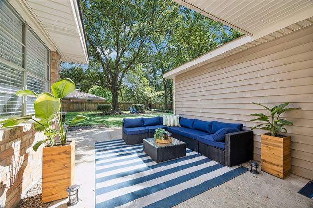 25427 Elm Creek Drive, Spring, TX 77380