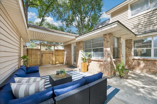 25427 Elm Creek Drive, Spring, TX 77380