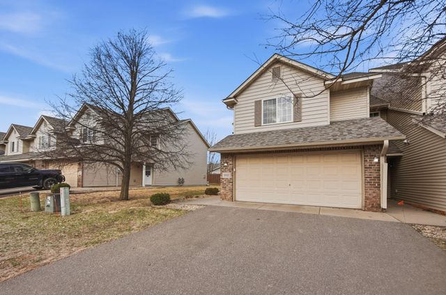 3512 Goodwin Avenue N, Oakdale, MN 55128