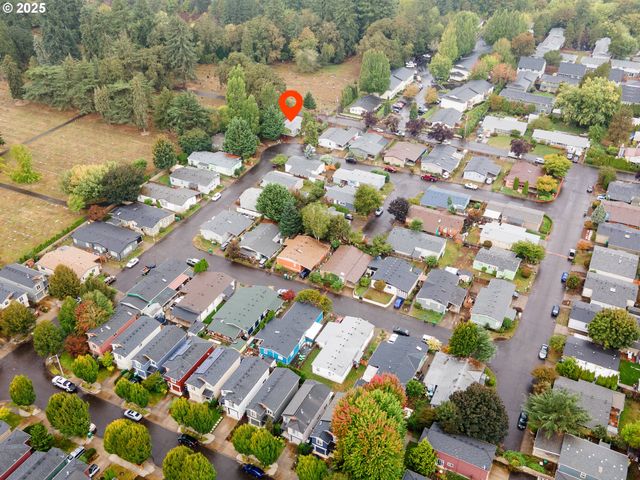 300 S EVEREST St 44, Newberg, OR 97132