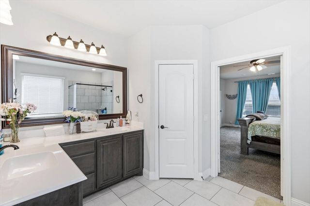 1220 Thrasher Drive, Little Elm, TX 75068