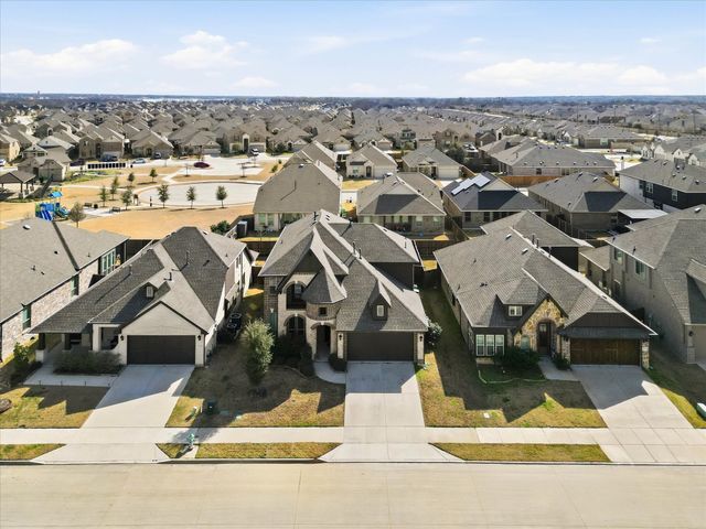 1220 Thrasher Drive, Little Elm, TX 75068