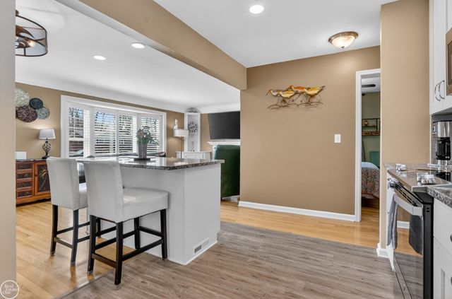 20631 Chalon Street, Saint Clair Shores, MI 48080