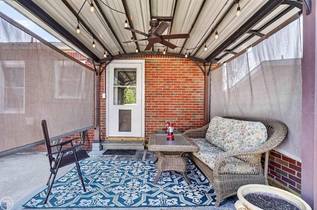 20631 Chalon Street, Saint Clair Shores, MI 48080