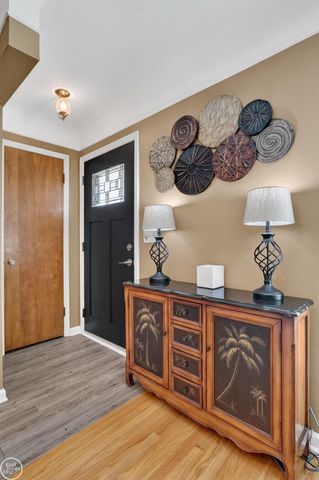 20631 Chalon Street, Saint Clair Shores, MI 48080