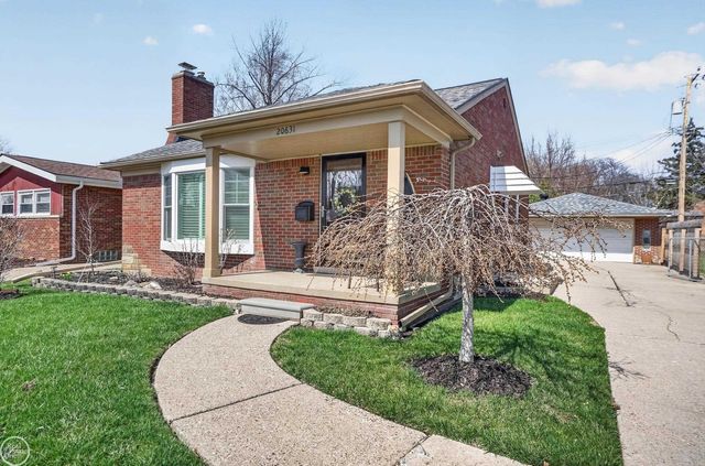 20631 Chalon Street, Saint Clair Shores, MI 48080