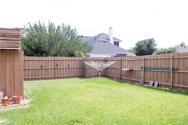 2027 Saint Anne Drive, Allen, TX 75013