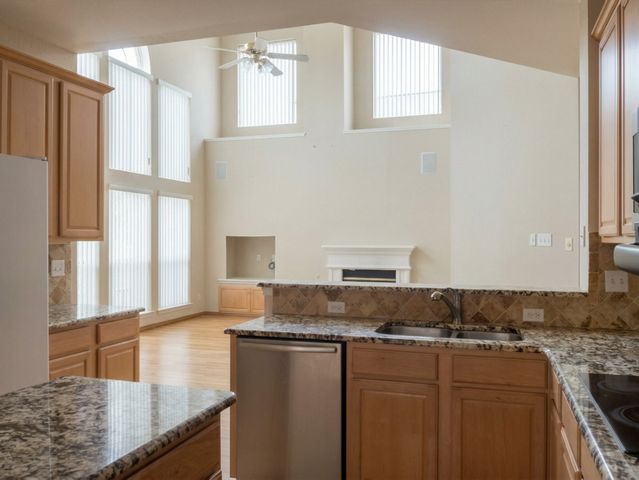 2027 Saint Anne Drive, Allen, TX 75013