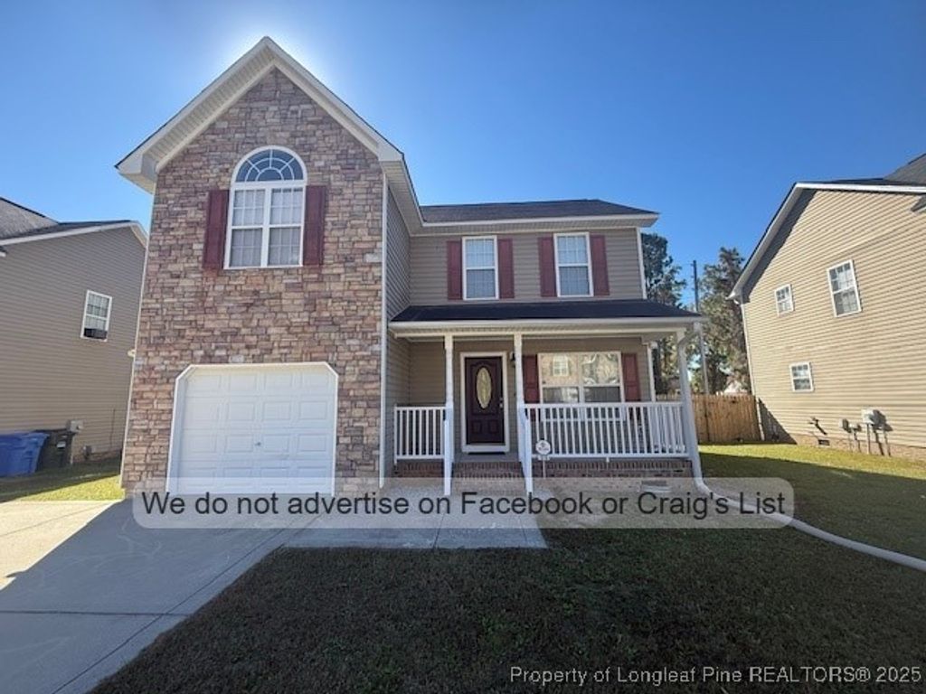 1616 Silver Ridge Court, Fayetteville, NC 28304
