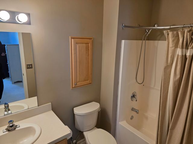 3464 Huron View Court, Dexter City, MI 48130