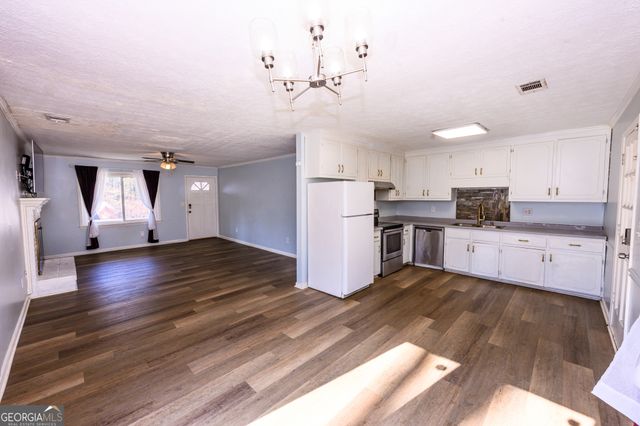 2615 Leeshire Court, Tucker, GA 30084