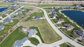 11 COUNTRY LANE COURT, Fond Du Lac, WI 54935