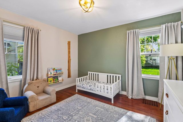 4031 Yosemite Avenue S, Saint Louis Park, MN 55416