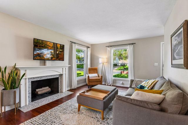 4031 Yosemite Avenue S, Saint Louis Park, MN 55416