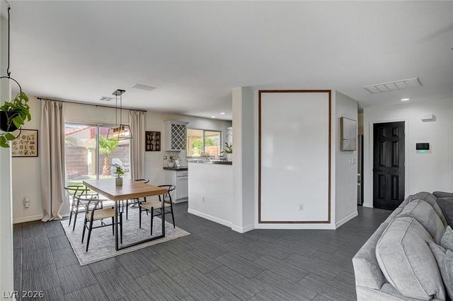 3744 Laguna Veneta Avenue, Las Vegas, NV 89141
