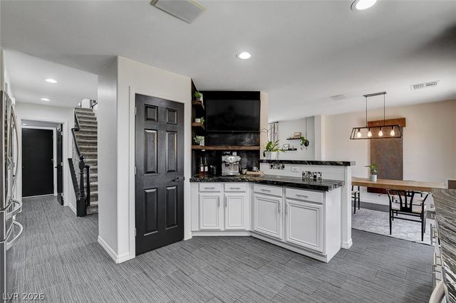 3744 Laguna Veneta Avenue, Las Vegas, NV 89141