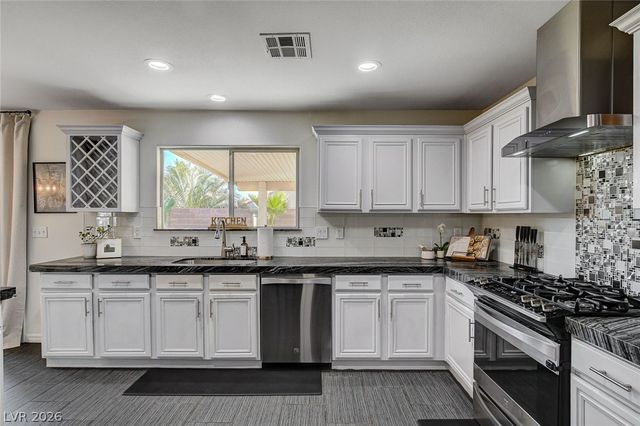 3744 Laguna Veneta Avenue, Las Vegas, NV 89141