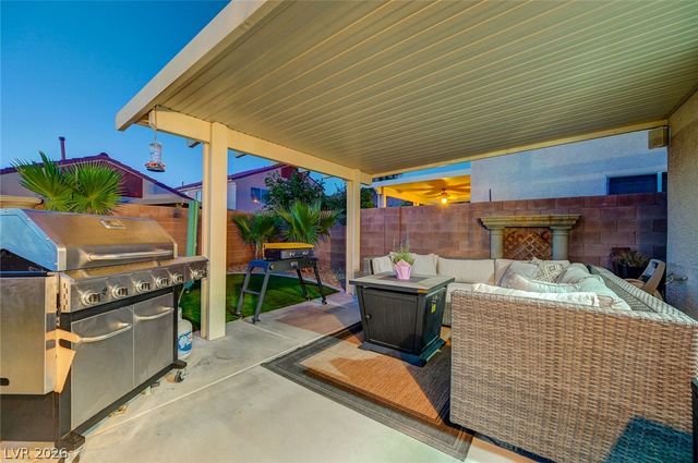 3744 Laguna Veneta Avenue, Las Vegas, NV 89141