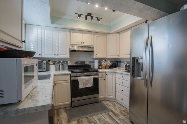 563 N 200 W, Bountiful, UT 84010