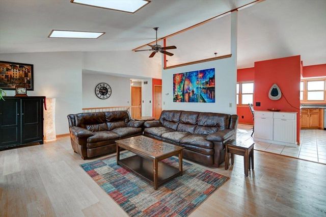 412 South Street, Deforest, WI 53532