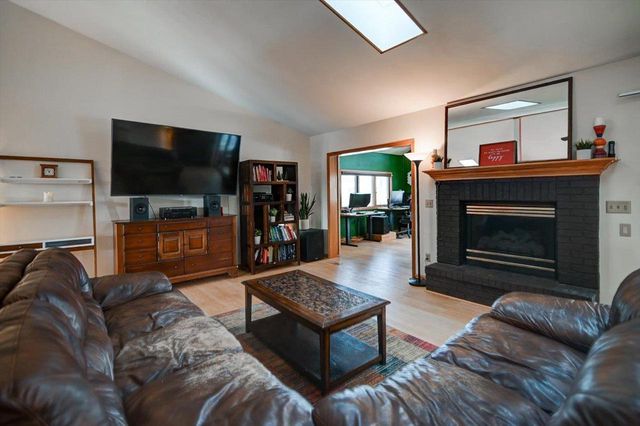 412 South Street, Deforest, WI 53532