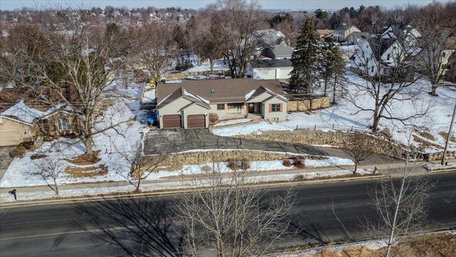 412 South Street, Deforest, WI 53532