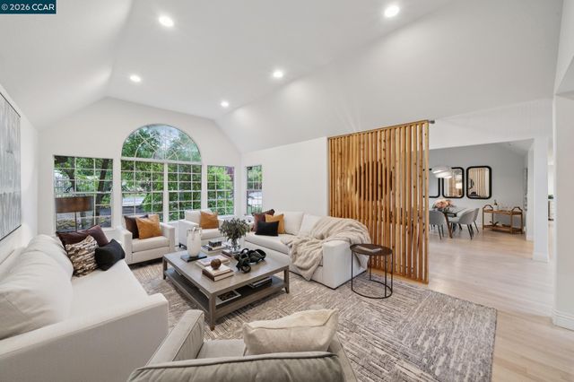 154 Crest Ave, Alamo, CA 94507