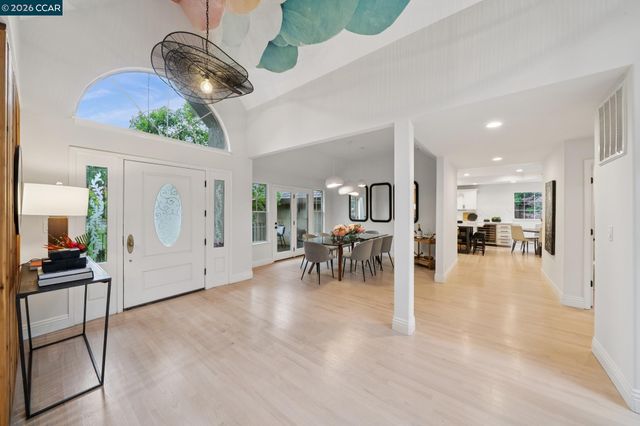 154 Crest Ave, Alamo, CA 94507