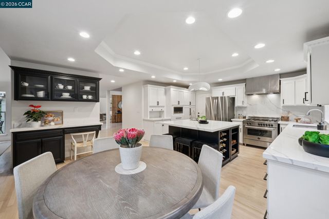 154 Crest Ave, Alamo, CA 94507