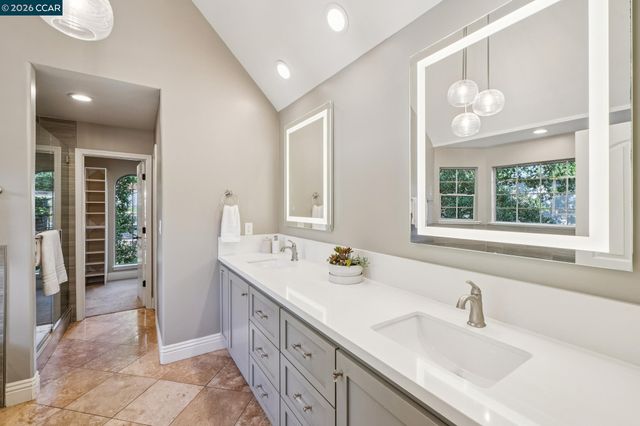 154 Crest Ave, Alamo, CA 94507