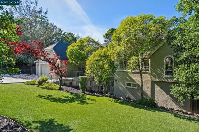 154 Crest Ave, Alamo, CA 94507