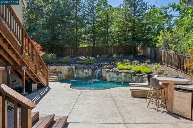 154 Crest Ave, Alamo, CA 94507