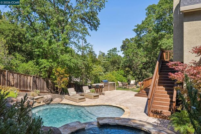 154 Crest Ave, Alamo, CA 94507