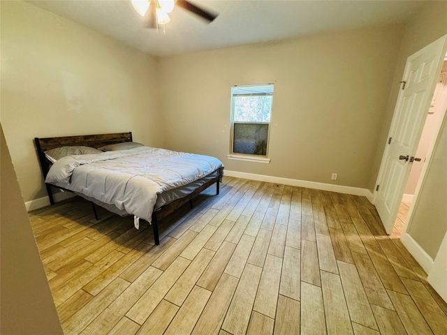 13007 Shady Lane, Old River-winfree, TX 77535