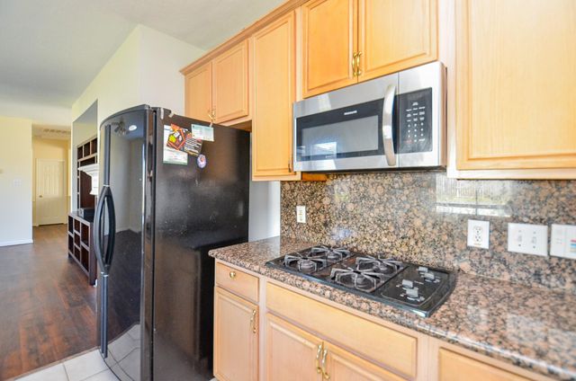 5519 Gatesprings Lane, Sugar Land, TX 77479