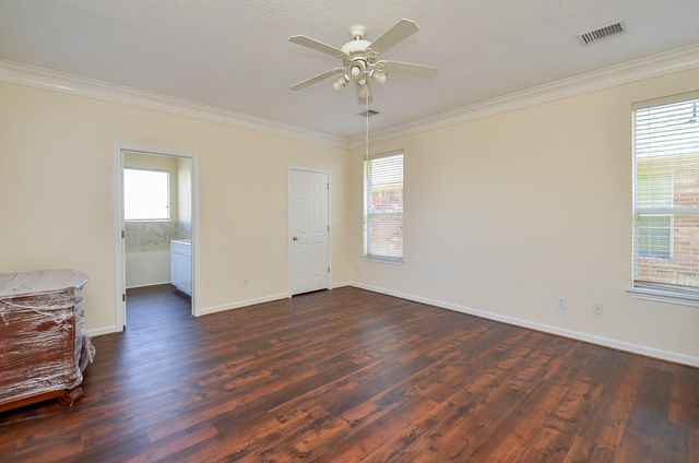 5519 Gatesprings Lane, Sugar Land, TX 77479