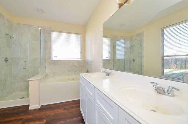 5519 Gatesprings Lane, Sugar Land, TX 77479