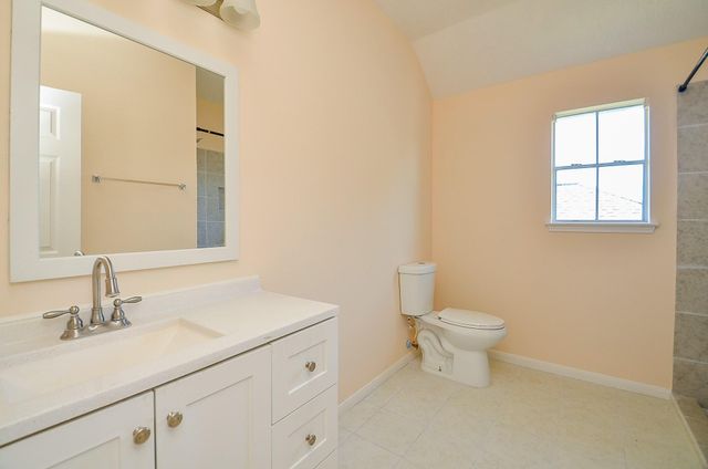 5519 Gatesprings Lane, Sugar Land, TX 77479